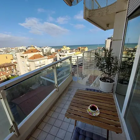 Anastasia's Boutique * קאטוליקה