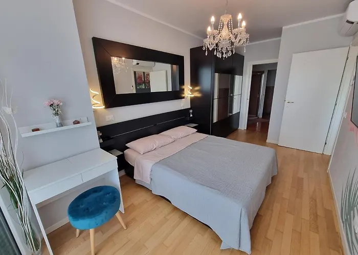 Anastasia's Boutique * 卡托利卡